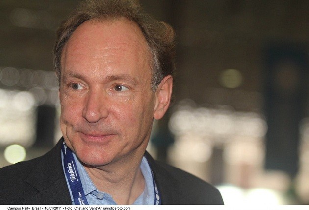 Tim Berners - Lee.